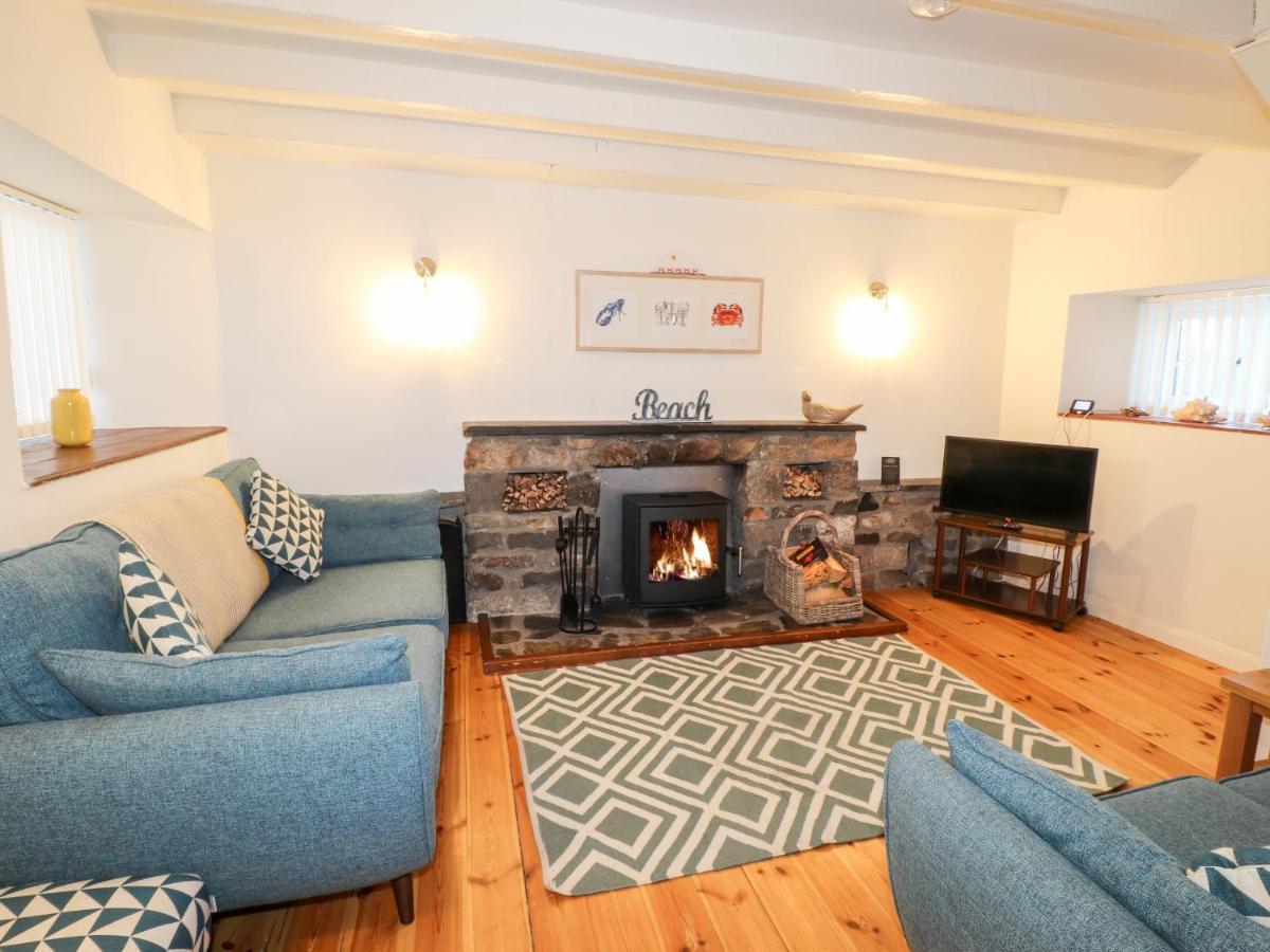Little Barn Cottage Newport  Esterno foto